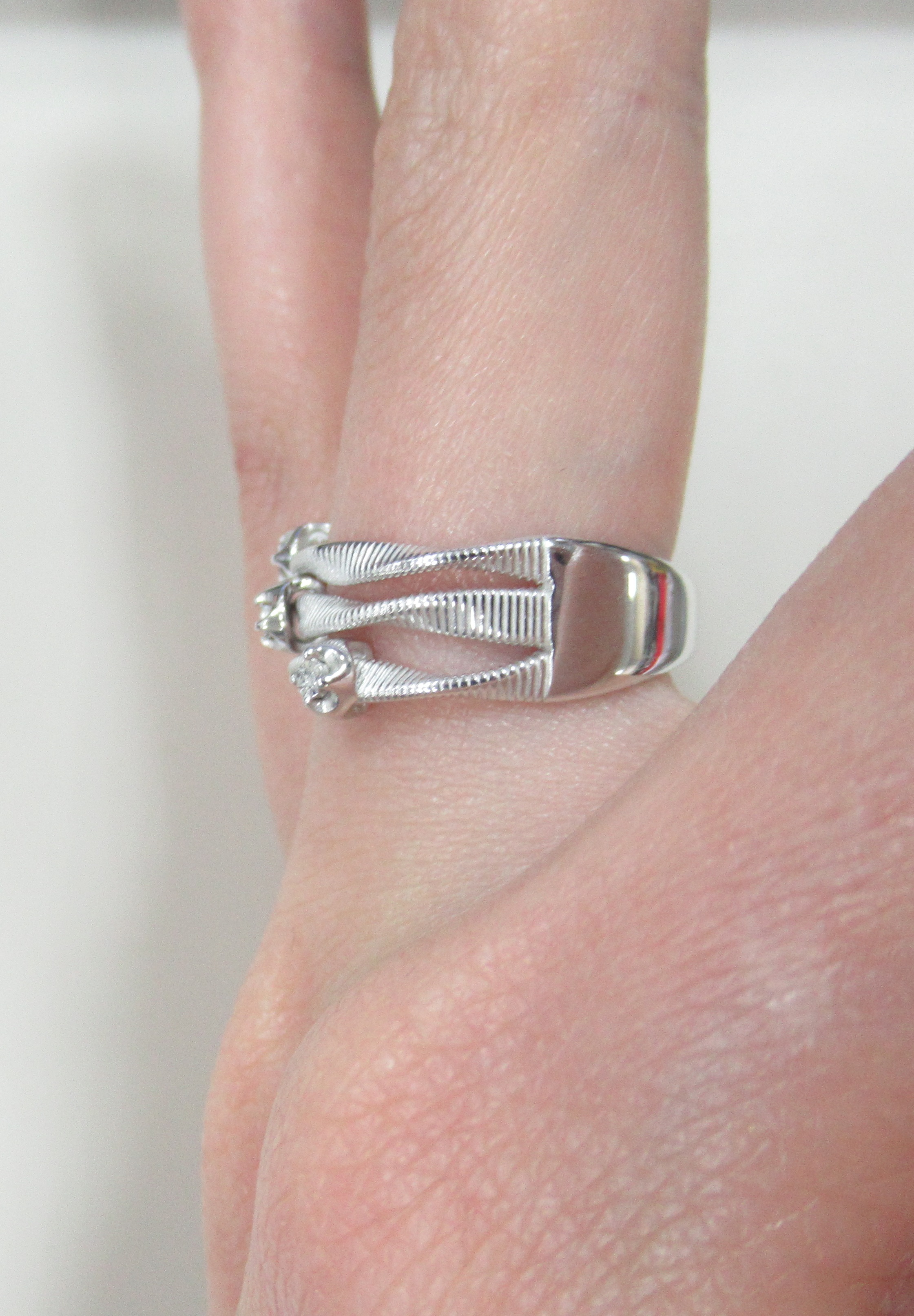 10321-000736 Кольцо (Ag 925)